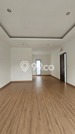 Rumah Luxury Modern Tanpa Renovasi di BSD Tangerang Rumah Luxury Modern Tanpa Renovasi di BSD Tangerang