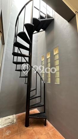 Rumah Elit Modern Siap Huni di Gading Serpong Tangerang Rumah Elit Modern Siap Huni di Gading Serpong Tangerang
