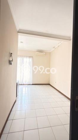 Siap Huni Hunian Elit 5 Kamar di Tangerang Dekat ke Mana Saja Siap Huni Hunian Elit 5 Kamar di Tangerang Dekat ke Mana Saja