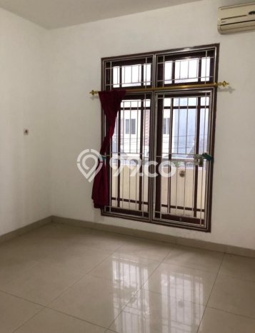 For Sale Rumah 3 Kamar Lokasi Ideal Nyaman dan Strategis di Kembangan For Sale Rumah 3 Kamar Lokasi Ideal Nyaman dan Strategis di Kembangan