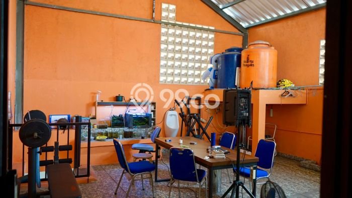 Untuk Dijual! Ruko di Bintaro Jakarta Selatan LT 89m2 / LB 350m2 Kawasan Bisnis Untuk Dijual! Ruko di Bintaro Jakarta Selatan LT 89m2 / LB 350m2 Kawasan Bisnis