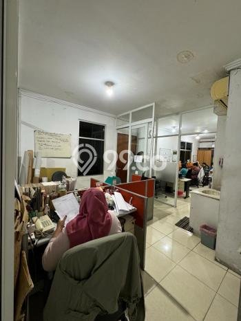 Unit Gudang Disewa Lokasi BSD, Tangerang Selatan Spesifikasi Luas Bangunan 600m2 Unit Gudang Disewa Lokasi BSD, Tangerang Selatan Spesifikasi Luas Bangunan 600m2