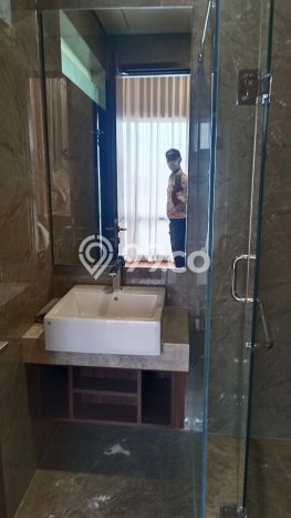 Rumah Luxury Modern Siap Huni di Bintaro Jakarta Selatan Rumah Luxury Modern Siap Huni di Bintaro Jakarta Selatan