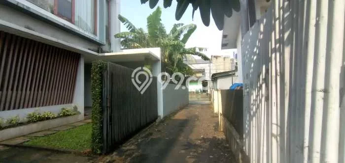 Dijual Rumah Luas Elegan Dengan View Cantik di Pondok Indah, Jakarta Selatan Dijual Rumah Luas Elegan Dengan View Cantik di Pondok Indah, Jakarta Selatan