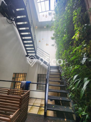 Ruko Dijual di Kebayoran Baru LT 385m2, LB 850m2 untuk Investasi Ruko Dijual di Kebayoran Baru LT 385m2, LB 850m2 untuk Investasi
