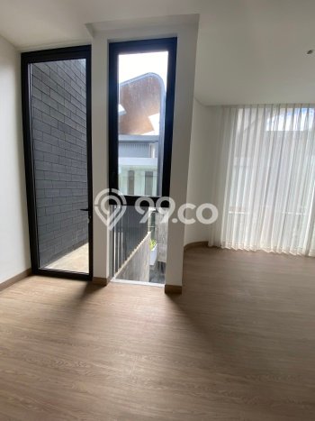 Rumah sewa siap huni 3 KT di Kemang, Jakarta Selatan Rumah sewa siap huni 3 KT di Kemang, Jakarta Selatan