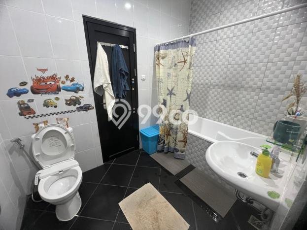 Dijual Cepat Rumah Bagus Siap Huni LB 100m2 di Lippo Cikarang, Cikarang Dijual Cepat Rumah Bagus Siap Huni LB 100m2 di Lippo Cikarang, Cikarang