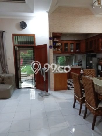 Dijual Rumah Elit Exclusive di Ciputat Timur, Tangerang Selatan Dijual Rumah Elit Exclusive di Ciputat Timur, Tangerang Selatan