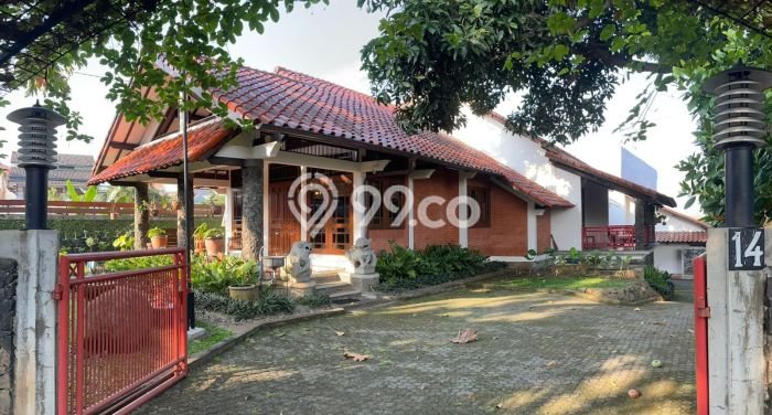 Hot Offer Hunian Mewah Ideal dan Luas di Banyumanik, Semarang Hot Offer Hunian Mewah Ideal dan Luas di Banyumanik, Semarang