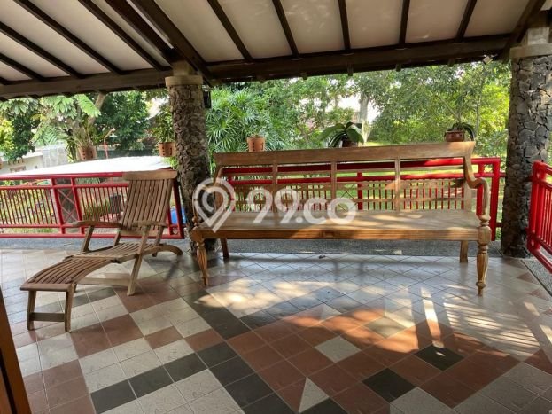 Hot Offer Hunian Mewah Ideal dan Luas di Banyumanik, Semarang Hot Offer Hunian Mewah Ideal dan Luas di Banyumanik, Semarang