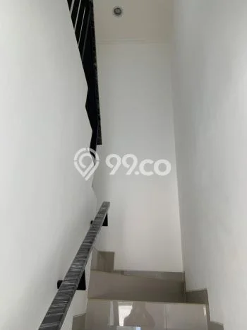 Rumah Kontrakan Jakarta Utara LT 120m2 LB 60m2 Kawasan Pantai Indah Kapuk 2 Rumah Kontrakan Jakarta Utara LT 120m2 LB 60m2 Kawasan Pantai Indah Kapuk 2