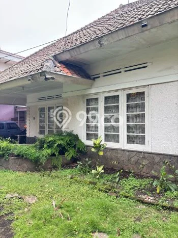 Jual Rumah Mewah Elegan Dengan View Eksklusif di Burangrang, Bandung Jual Rumah Mewah Elegan Dengan View Eksklusif di Burangrang, Bandung