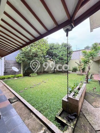 Rumah Mewah LB 400m2 Siap Pakai Desain Elegan di Cibeunying, Bandung Rumah Mewah LB 400m2 Siap Pakai Desain Elegan di Cibeunying, Bandung