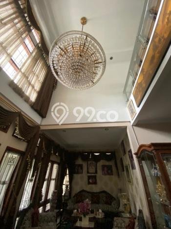 Hunian Mewah LB 550m2 Siap Pakai Desain Elegan di Turangga, Bandung Hunian Mewah LB 550m2 Siap Pakai Desain Elegan di Turangga, Bandung