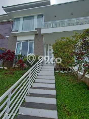 Jual Rumah Luas Megah Dengan View Cantik di Sayap Dago, Bandung Jual Rumah Luas Megah Dengan View Cantik di Sayap Dago, Bandung