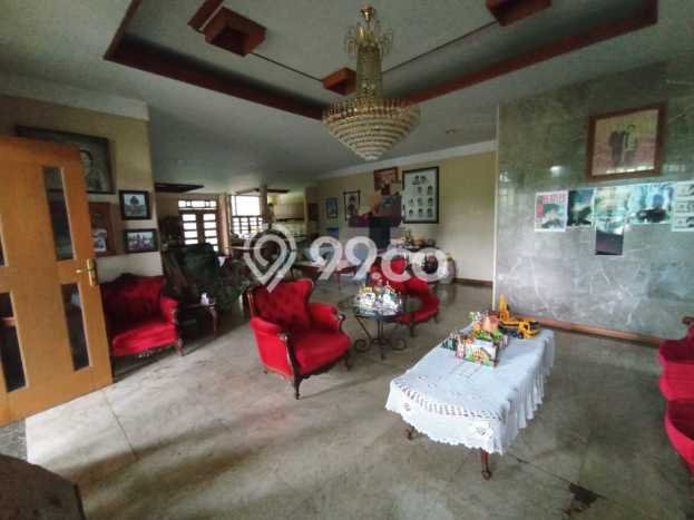 Jual Segera Rumah 4 KT 4 KM di Kawasan Bisnis , Bandung Jual Segera Rumah 4 KT 4 KM di Kawasan Bisnis , Bandung
