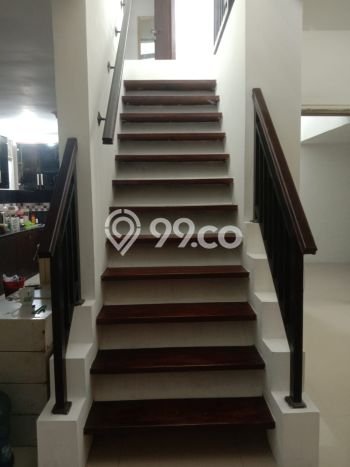 Jual Rumah Strategis Bagus Punya 3 KT di Batununggal Bandung SHM Jual Rumah Strategis Bagus Punya 3 KT di Batununggal Bandung SHM