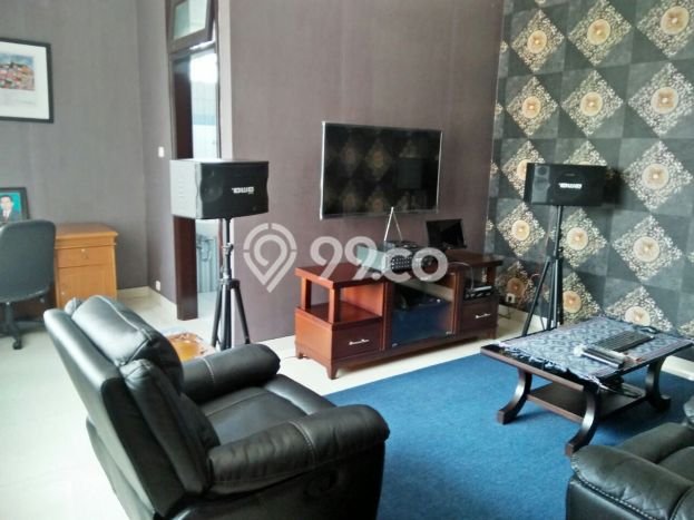 For Sale! Premium House LT 586m2 Desain Elegan di Diponegoro For Sale! Premium House LT 586m2 Desain Elegan di Diponegoro