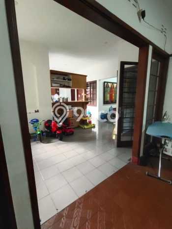 Siap Huni Hunian Elit 6 Kamar di Coblong Dekat ke Mana Pun Siap Huni Hunian Elit 6 Kamar di Coblong Dekat ke Mana Pun