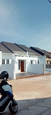 Rumah Modern Minimalis 3 Kamar Bisa Langsung Pindah di Bojongsoang Rumah Modern Minimalis 3 Kamar Bisa Langsung Pindah di Bojongsoang