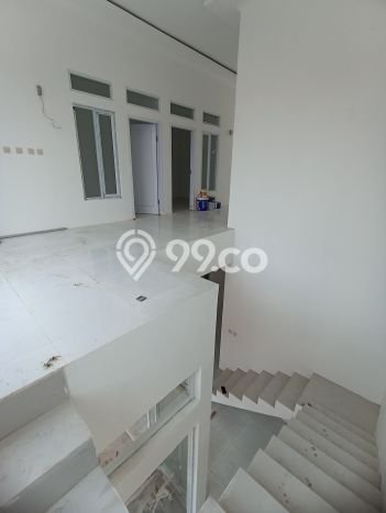 Kos-kosan Dijual di Bojongsoang, Bandung dengan 10 Kamar Tidur, 10 Kamar Mandi Kos-kosan Dijual di Bojongsoang, Bandung dengan 10 Kamar Tidur, 10 Kamar Mandi