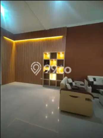 Jual Rumah Strategis Bagus Punya 4 KT di Arcamanik Bandung SHM Jual Rumah Strategis Bagus Punya 4 KT di Arcamanik Bandung SHM
