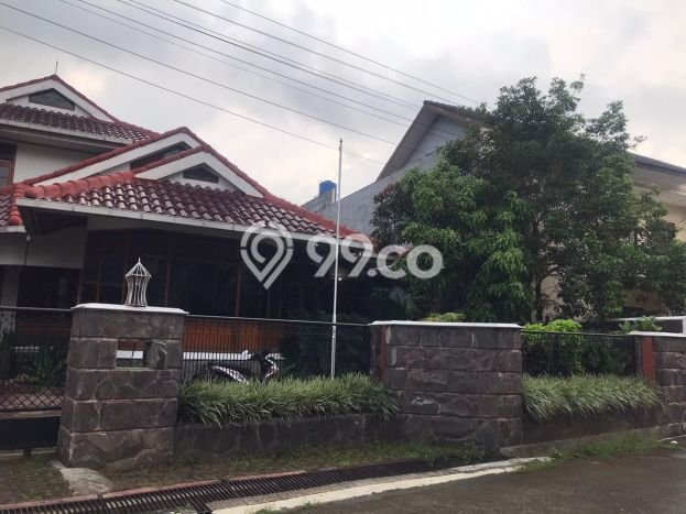 Rumah Luxury Modern Tanpa Renovasi di Pasteur Bandung Rumah Luxury Modern Tanpa Renovasi di Pasteur Bandung