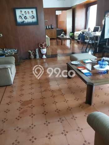 Ready to Use! Premium House LT 898m2 Desain Modern di Sayap Dago Ready to Use! Premium House LT 898m2 Desain Modern di Sayap Dago