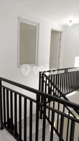 Rumah Strategis Modern Lb 90m2 di Arcamanik, Bandung Rumah Strategis Modern Lb 90m2 di Arcamanik, Bandung