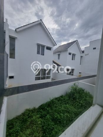 Dijual Hunian Rumah Terawat 3 Kamar di BSB City, Semarang Dijual Hunian Rumah Terawat 3 Kamar di BSB City, Semarang