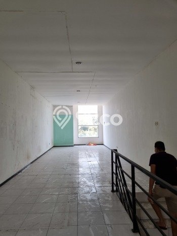 Ruko Bagus Dijual LB 116m2 Lokasi Strategis Semarang Area Cocok untuk Bisnis Ruko Bagus Dijual LB 116m2 Lokasi Strategis Semarang Area Cocok untuk Bisnis