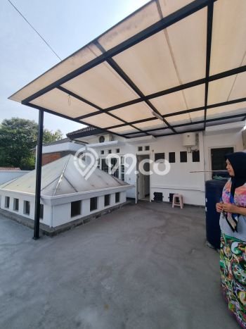For Sale! Luxury House LT 259m2 Desain Modern di Candi Golf For Sale! Luxury House LT 259m2 Desain Modern di Candi Golf