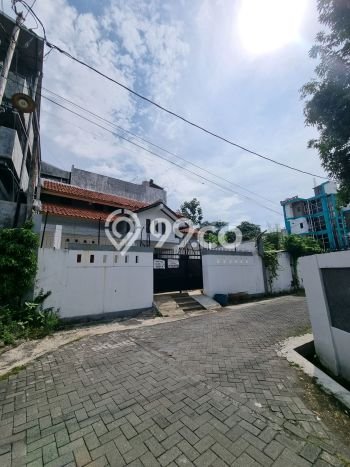 Rumah Luxury Modern Tanpa Renovasi di Simpang Lima Semarang Rumah Luxury Modern Tanpa Renovasi di Simpang Lima Semarang