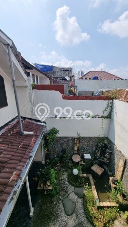 Dijual Rumah Mewah Megah Dengan View Cantik di Bukit Sari, Semarang Dijual Rumah Mewah Megah Dengan View Cantik di Bukit Sari, Semarang