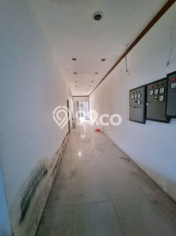 For Rent Komersial Premium di , Luas 540m2m², Area Utama For Rent Komersial Premium di , Luas 540m2m², Area Utama