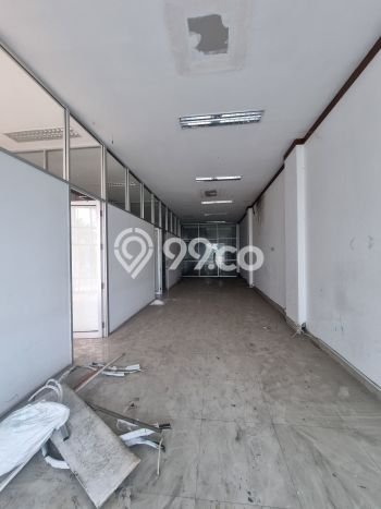 For Rent Komersial Premium di , Luas 540m2m², Area Utama For Rent Komersial Premium di , Luas 540m2m², Area Utama