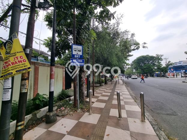 For Sale Hunian Mewah Klasik di Semarang For Sale Hunian Mewah Klasik di Semarang