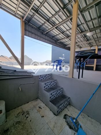 Rumah Luxury Modern Tanpa Renovasi di CitraGrand Semarang Rumah Luxury Modern Tanpa Renovasi di CitraGrand Semarang