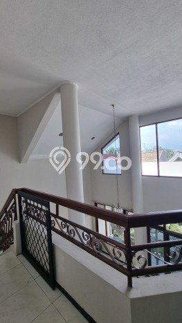 Dijual Rumah Mewah Megah Dengan View Cantik di Bukit Sari, Semarang Dijual Rumah Mewah Megah Dengan View Cantik di Bukit Sari, Semarang