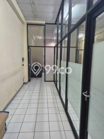 Ruko Komersial Dijual di Gambir Jakarta Pusat LT 85m2 & LB 340m2 Ruko Komersial Dijual di Gambir Jakarta Pusat LT 85m2 & LB 340m2