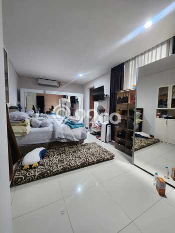 Hunian Mewah LB 365m2 Siap Pakai Desain Elegan di Harapan Indah, Bekasi Hunian Mewah LB 365m2 Siap Pakai Desain Elegan di Harapan Indah, Bekasi