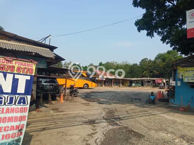 Tanah Disewakan Lokasi Jakarta Selatan Seluas 1500m2 Strategis dan Aman Tanah Disewakan Lokasi Jakarta Selatan Seluas 1500m2 Strategis dan Aman
