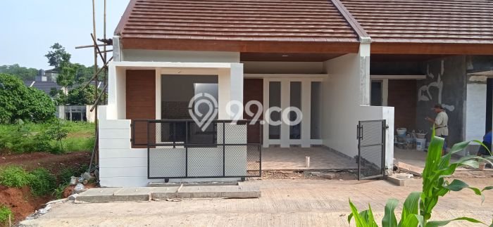 For Sale Rumah 2 Kamar Lokasi Strategis Bagus dan Strategis di Sawangan For Sale Rumah 2 Kamar Lokasi Strategis Bagus dan Strategis di Sawangan