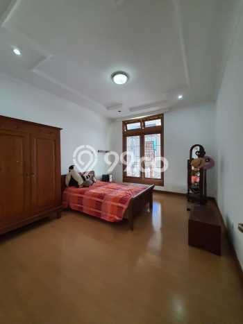 For Sale! Premium House LT 360m2 Desain Elegan di Pondok Ranji For Sale! Premium House LT 360m2 Desain Elegan di Pondok Ranji