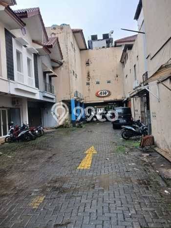 Untuk Dijual! Ruko di Sektor 3 - Bintaro Tangerang Selatan LT 70m2 / LB 140m2 Kawasan Bisnis Untuk Dijual! Ruko di Sektor 3 - Bintaro Tangerang Selatan LT 70m2 / LB 140m2 Kawasan Bisnis