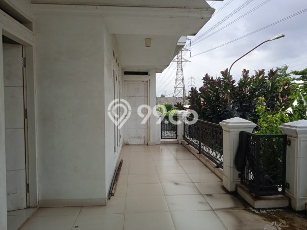 Rumah Luxury Modern Siap Huni di Sektor 3 - Bintaro Tangerang Selatan Rumah Luxury Modern Siap Huni di Sektor 3 - Bintaro Tangerang Selatan