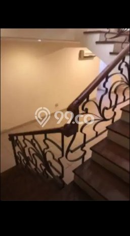 Rumah Luxury Modern Siap Huni di Pondok Indah Jakarta Selatan Rumah Luxury Modern Siap Huni di Pondok Indah Jakarta Selatan