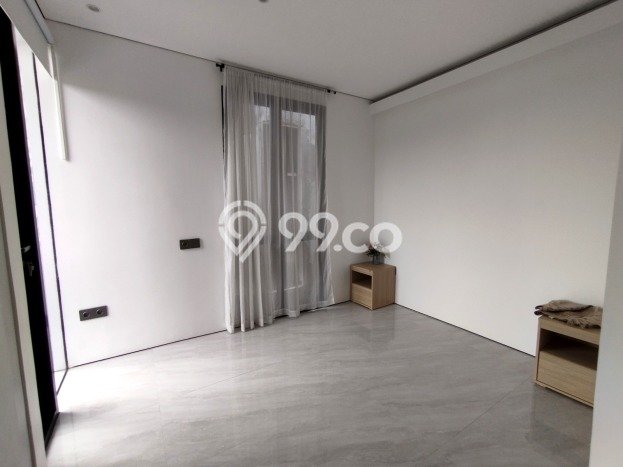 Rumah Strategis Minimalis Lb 77m2 di Ciputat, Tangerang Selatan Rumah Strategis Minimalis Lb 77m2 di Ciputat, Tangerang Selatan