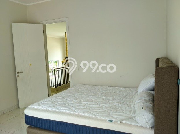 Rumah Elit Modern Tanpa Renovasi di BSD Foresta Tangerang Rumah Elit Modern Tanpa Renovasi di BSD Foresta Tangerang