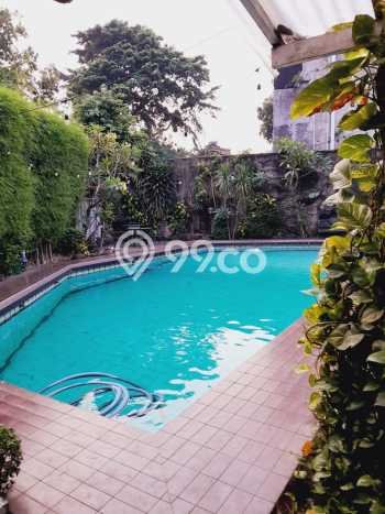 Hunian Terjangkau LT 921m2 di Kemang Akses Mudah Hunian Terjangkau LT 921m2 di Kemang Akses Mudah